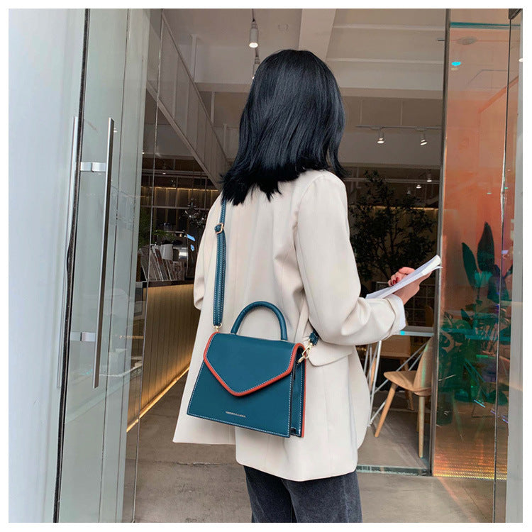 Crossbody shoulder bag