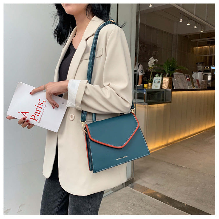 Crossbody shoulder bag